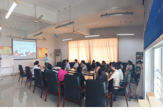 1527643896119744.png 会场1.png